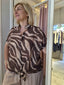 Camicia Tangeri Curvy – Morbida, scenografica e dal gusto safari